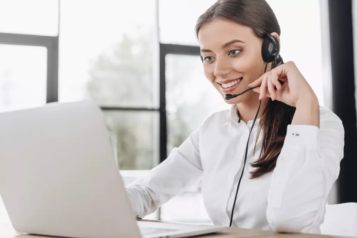 How to Improve Customer Experience While Staying Compliant